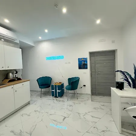 Posty's Bed & Breakfast Napoli